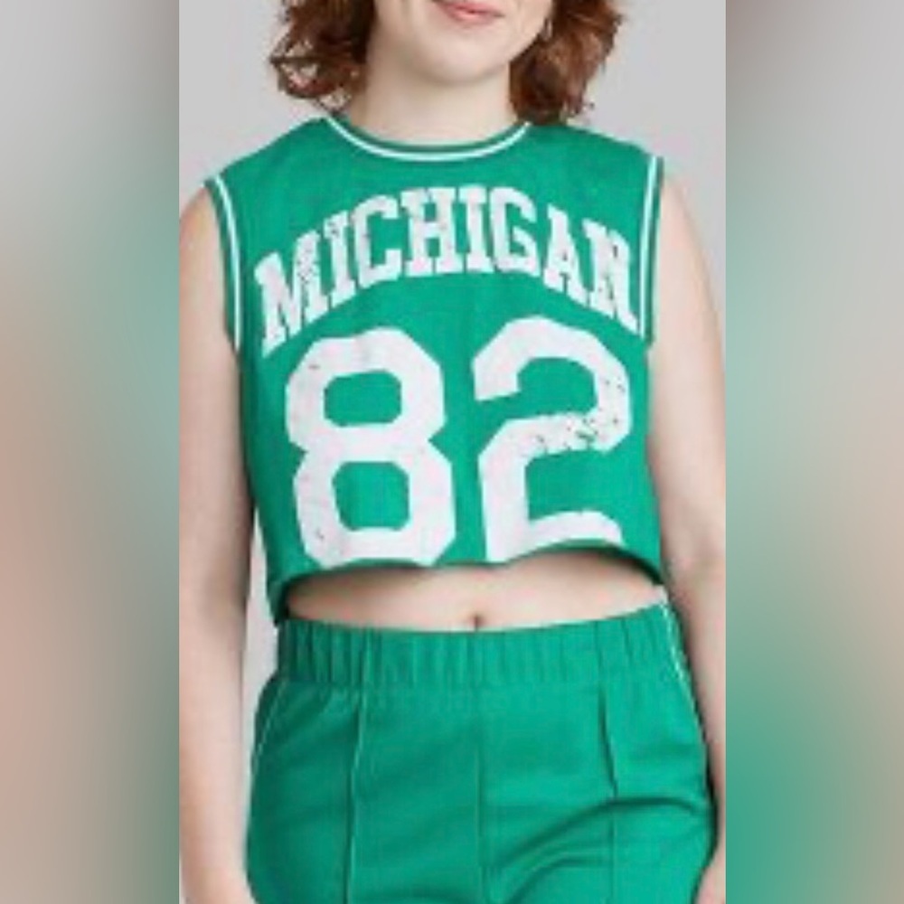 Green Michigan 82 varsity graphic Cropped frayed hem Muscle Tank Top size XS new